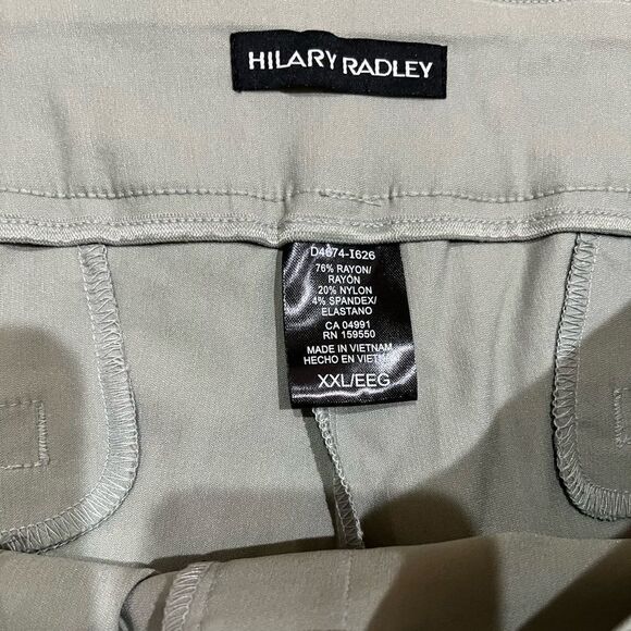 NET- Hilary Radley shorts - Picture 2 of 6